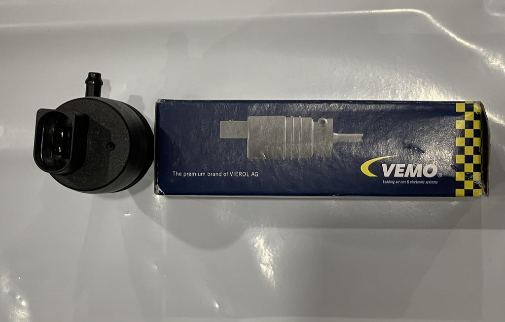 Windshield Washer Pump For VW, Audi, Mercedes, BMW. VEMO Brand of VEIROL AG 67128362154 67128362154
671 283 62 154
3504277279
3504-277279
1K5955651 1J5955651 
1K5 955 651 1J5 955 651 
61 13 8 364 520
61138364520