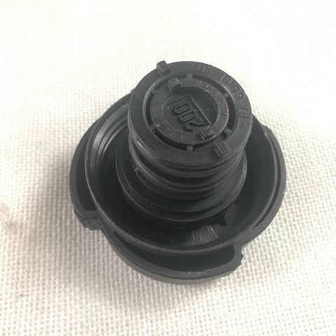 Radiator Expansion Tank Cap Suitable for BMW E36 E46 E38 E39 E53 E83 X5 X6 E65 E66 17111712669 17119071581 1711174223 117111742232