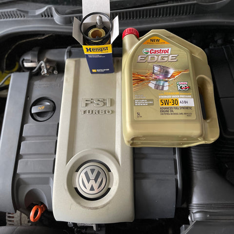 Engine Oil Service Kit For 2.0 FSI TFSI Suit VW Audi EA113 Engine VW Golf MK5 GTI Audi A3 Alternate/OEM Part Number(s): 06D115466, 06D115562, 06D198405, 07K115397D, 07K115397G, XCP00000675