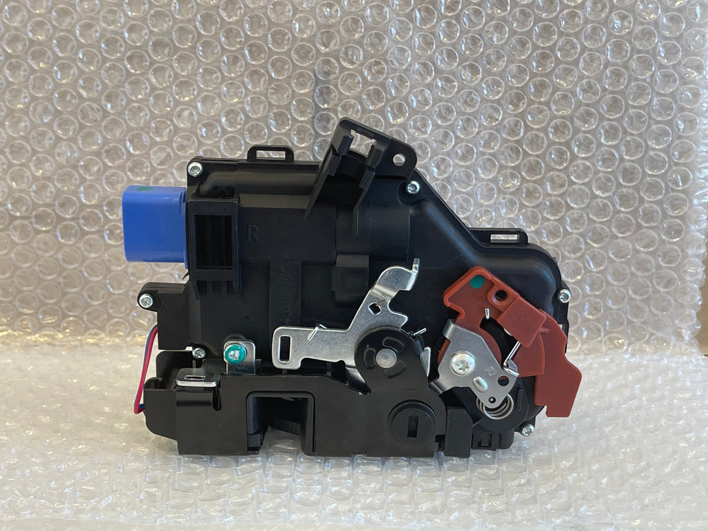 179143 FEBI RHD 3D2 837 016 3D2837016 J S

Front Right Door Lock Latch For VW Golf 5 2003 - 2009, Jetta, Touareg
9 Pins