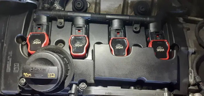 NGK U5014 VW Golf Mk5 gti coil pack upgrade NGK 2.0T Audi R8 Ignition Kit Coils and Plugs Upgrade Kit - VW Golf MK5 GTI, MK6 GTI/ R, Tiguan, Jetta, CC, Audi A3, A4, A5, A6, TT NGK EA113 NGK U5014 OEM AUDI R8 IGNITION COIL PACK 2.0T Golf GTI R VAG GENUINE NGK, LATEST REVISION, 06E 905 115 G 06E905115G 06E905115 G