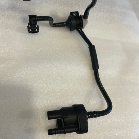 Fuel Vapor Canister Purge Valve Kit Suit For VW Golf Passat CC Audi A3 A4 A5 TT SKODA 06H906517AA / H