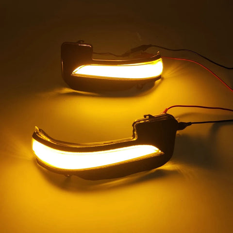 Dynamic Mirror Indicators Suitable For Toyota Hilux Fortuner 2016 - 2021 Side Rear View Mirror Indicator sLED Dynamic Turn Signals Sequential Flow