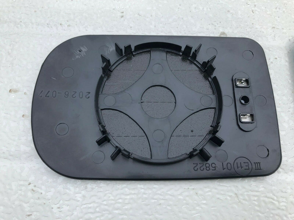 Mirror Glass For BMW E39 / E38 5 Series 7 Series Left or Right Heate